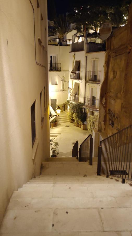 Charming Apartment In Alicante Near The Sea & City Center Exterior photo